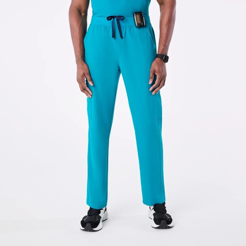 NWT Figs Men's Axim 2.0 Cargo Scrub‎ Pants T2001S Small Short